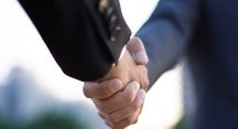 Affari_stretta di mano_accordo_532131025